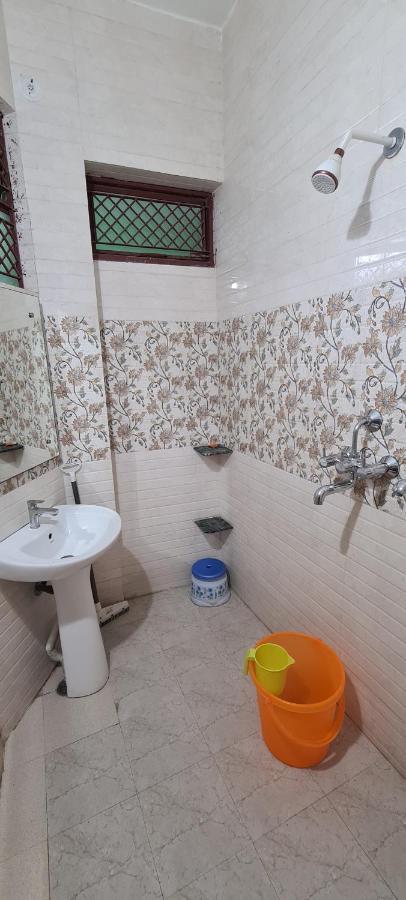 Anukampa Homestay アーグラ エクステリア 写真