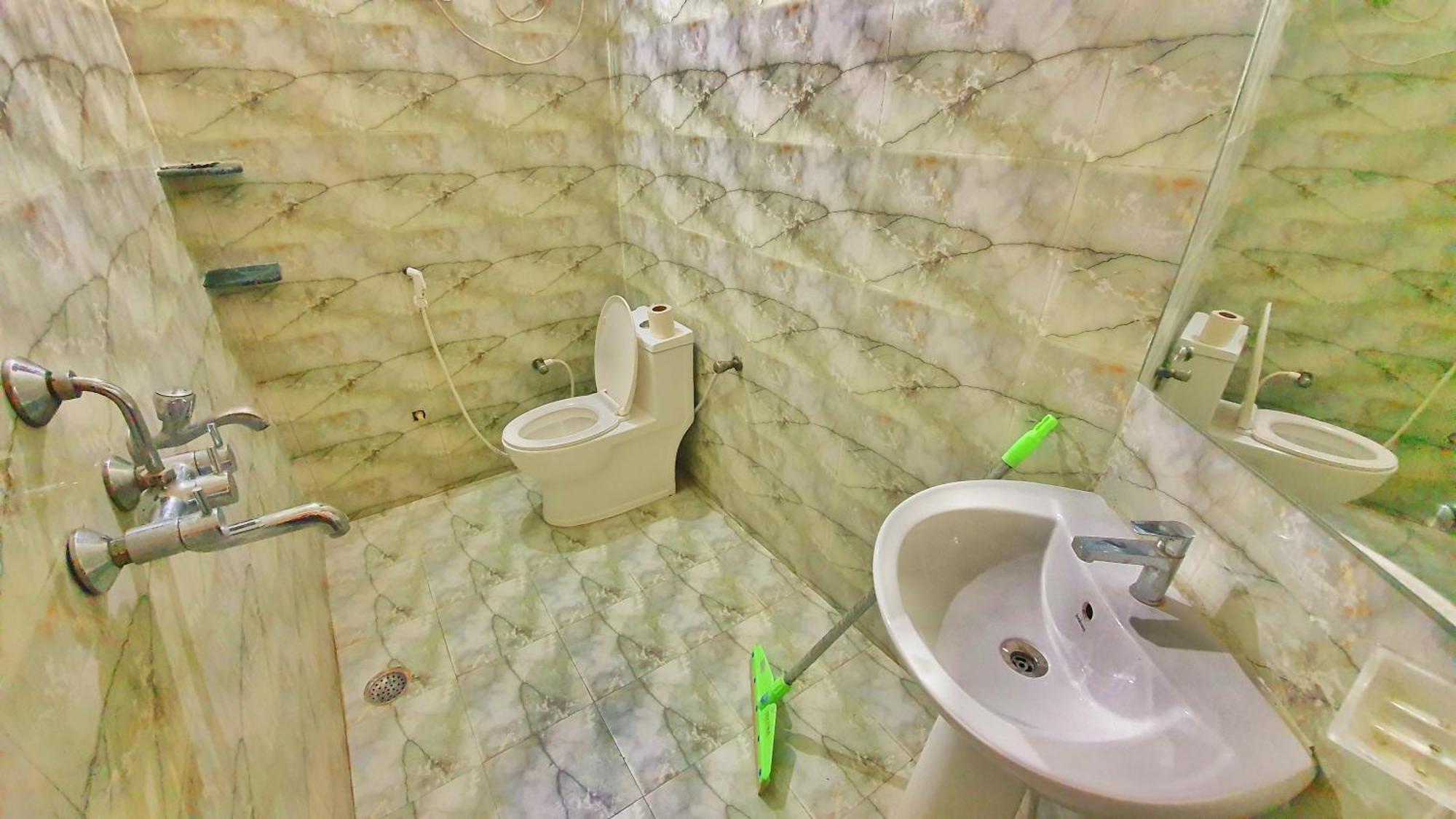 Anukampa Homestay アーグラ エクステリア 写真